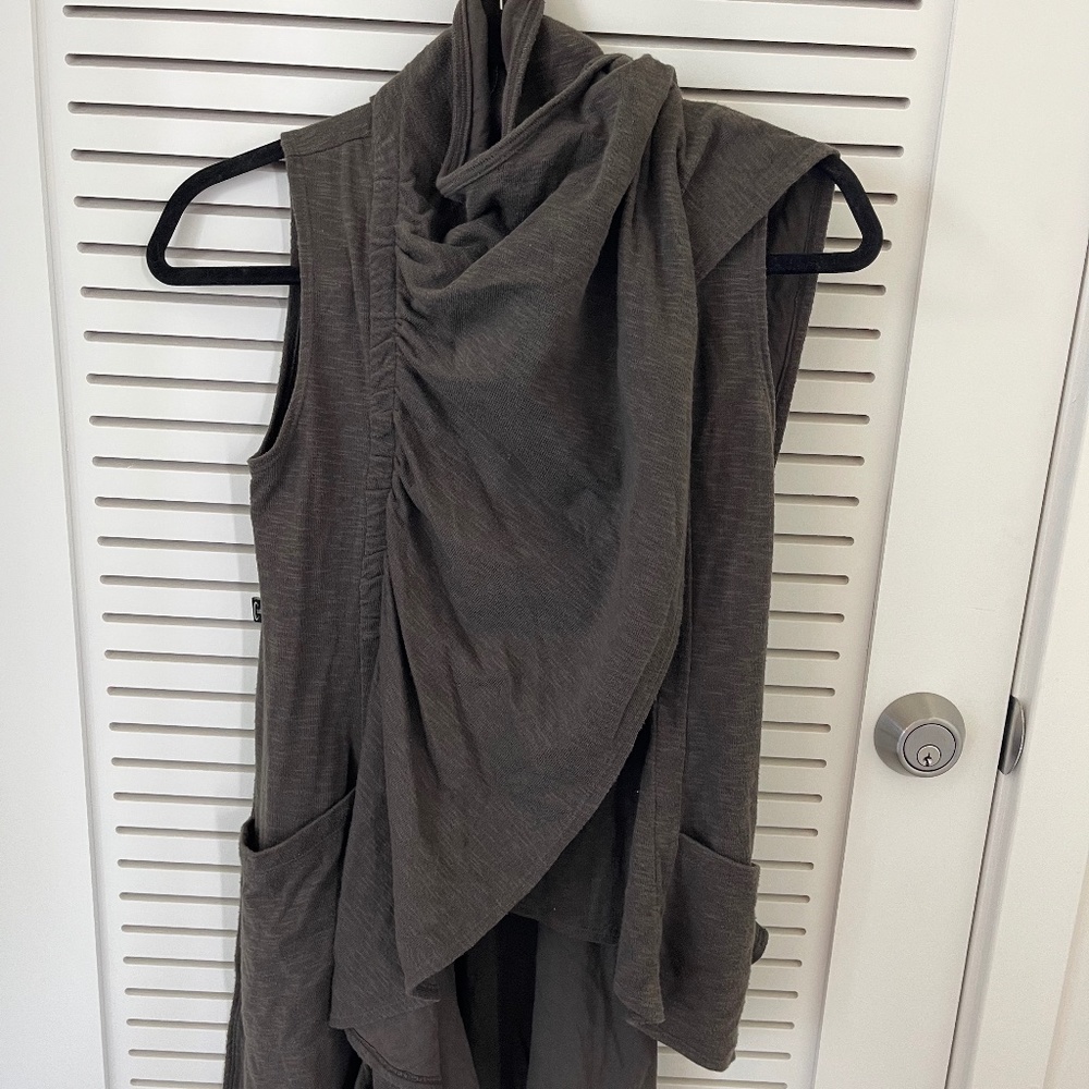 Psylo Wrap Top